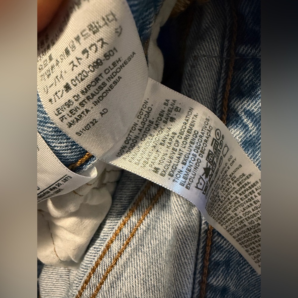 Levi’s WOMENS 501 Original Jeans Size 29W 30L - Picture 3 of 4